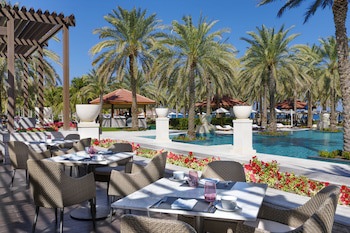 Al Bustan Palace, A Ritz-Carlton Hotel