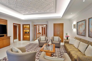 Al Bustan Palace, A Ritz-Carlton Hotel