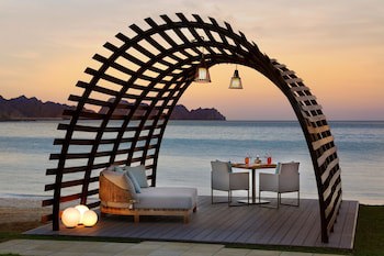 Al Bustan Palace, A Ritz-Carlton Hotel