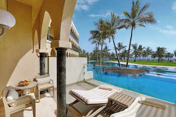 Al Bustan Palace, A Ritz-Carlton Hotel