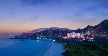Al Bustan Palace, A Ritz-Carlton Hotel