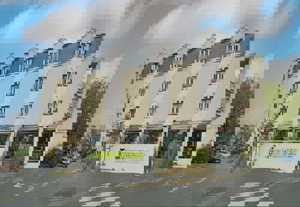 B&B HOTEL Le Mans Centre Cathedrale