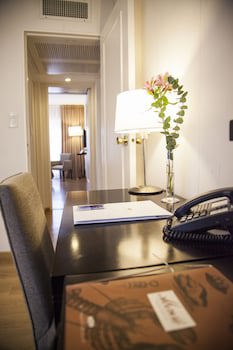 El Conquistador Hotel