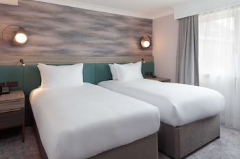 Doubletree By Hilton Bath