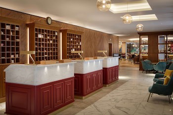 Doubletree By Hilton Bath