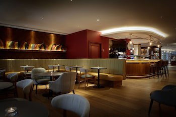 Doubletree By Hilton Bath