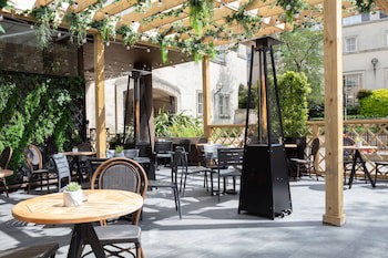Doubletree By Hilton Bath