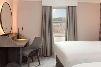 Doubletree By Hilton Bath