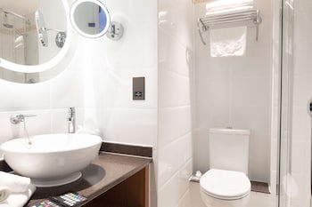 Doubletree By Hilton Bath