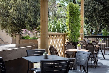 Doubletree By Hilton Bath