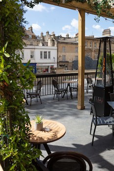 Doubletree By Hilton Bath