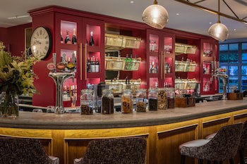 Doubletree By Hilton Bath