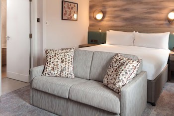 Doubletree By Hilton Bath