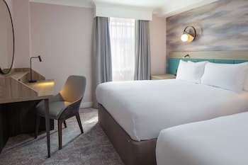 Doubletree By Hilton Bath