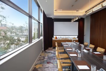 Doubletree By Hilton Bath