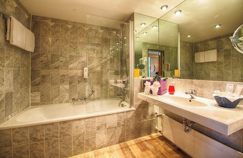 Leonardo Royal Hotel Koln - Am Stadtwald galeri fotoğrafı