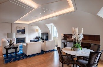 Four Seasons Hotel Des Bergues Geneva