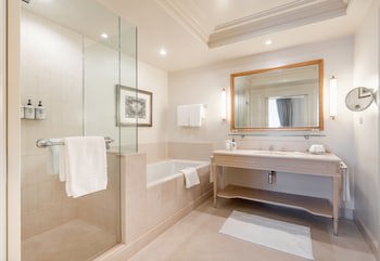 Four Seasons Hotel Des Bergues Geneva