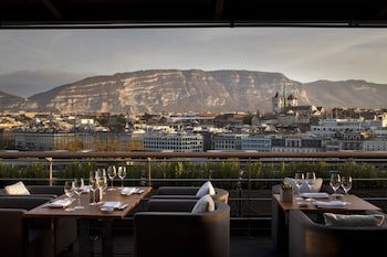 Four Seasons Hotel Des Bergues Geneva