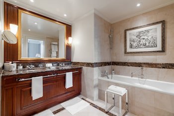 Four Seasons Hotel Des Bergues Geneva