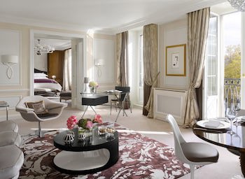 Four Seasons Hotel Des Bergues Geneva