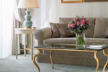 Four Seasons Hotel Des Bergues Geneva