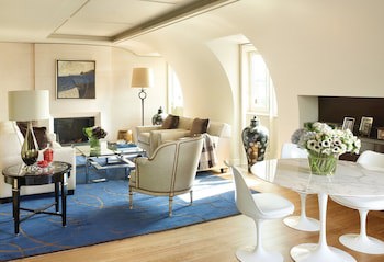 Four Seasons Hotel Des Bergues Geneva