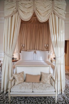 Four Seasons Hotel Des Bergues Geneva