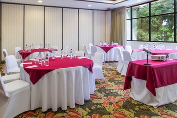 Delta Hotels By Marriott San Jose Aurola