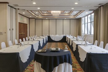 Delta Hotels By Marriott San Jose Aurola