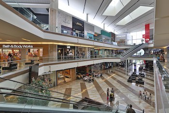 Intercontinental Costa Rica At Multiplaza Mall, An Ihg Hotel