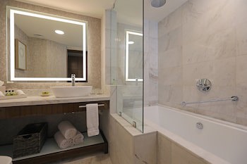 Intercontinental Costa Rica At Multiplaza Mall, An Ihg Hotel