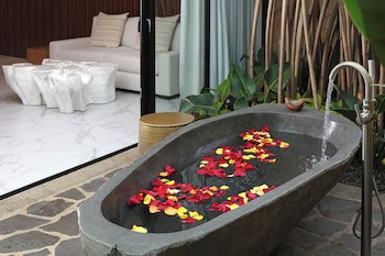 Intercontinental Costa Rica At Multiplaza Mall, An Ihg Hotel