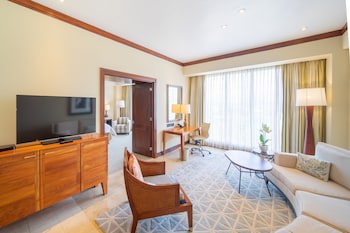 Intercontinental Costa Rica At Multiplaza Mall, An Ihg Hotel