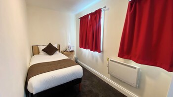 Russ Hill Hotel
