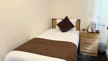 Russ Hill Hotel