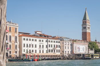 Hotel Monaco & Grand Canal fotoğrafı