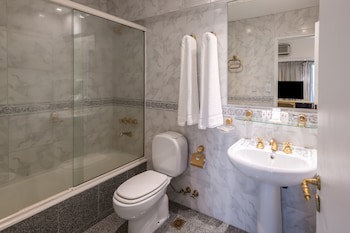 Exe Hotel Colon