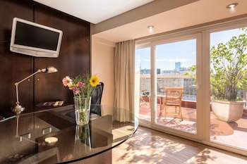 Exe Hotel Colon