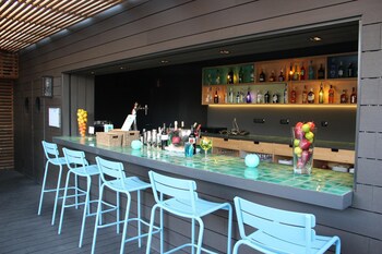 Gallery Hotel