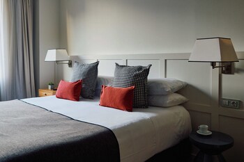 Gallery Hotel