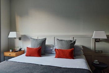 Gallery Hotel