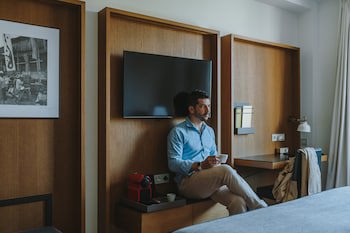 Gallery Hotel