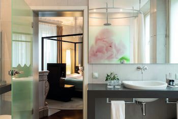 Elite Hotel Stockholm Plaza