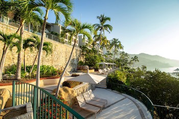 Camino Real Acapulco Diamante