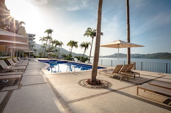 Camino Real Acapulco Diamante