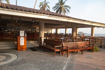 Emporio Ixtapa