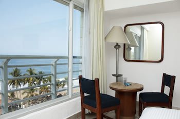 Emporio Ixtapa
