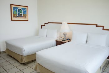 Emporio Ixtapa