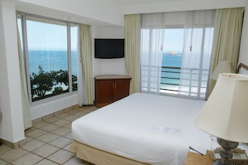 Emporio Ixtapa